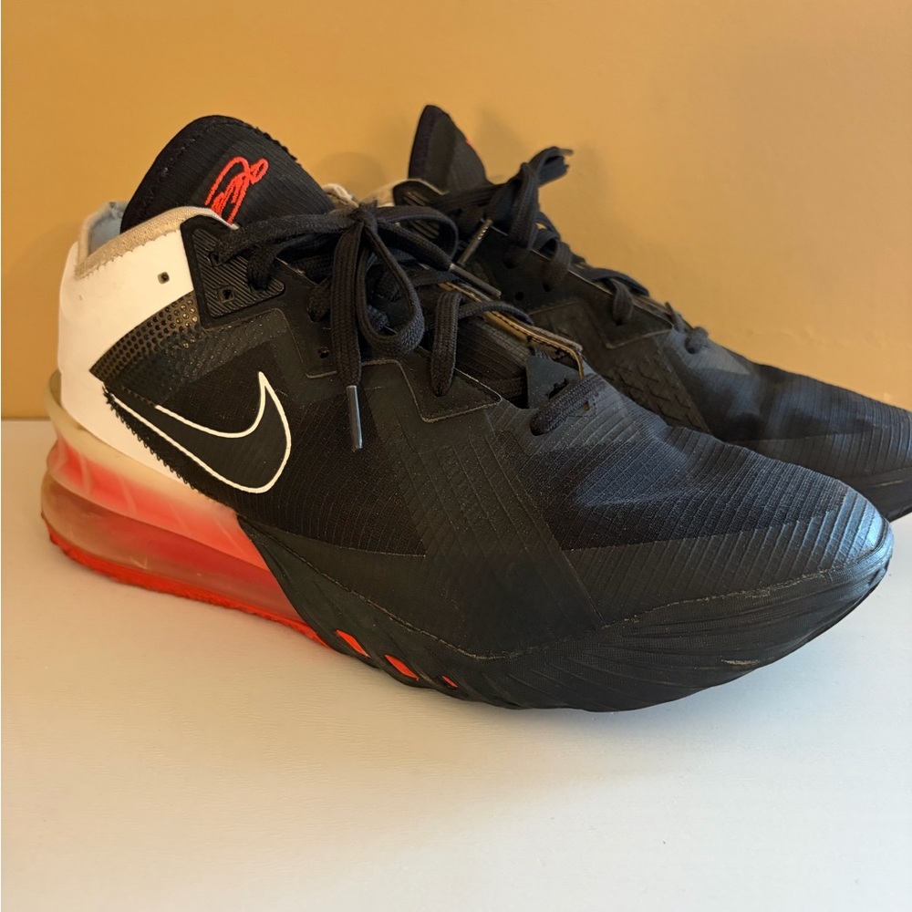 Nike Men's Lebron Black and White Athletic Shoes with Red Accents